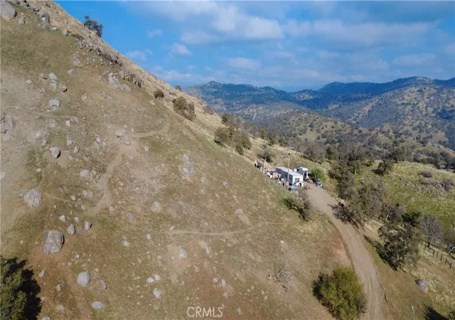 Photo 1 of Sale Pending at 40885 Cornflower, Squaw Valley, CA 93675 | MLS# FR25257430 | Listing updated on 2026-09-23