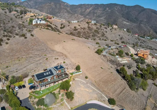 Homes for sale in Malibu, CA | 31001 Bailard Rd, Malibu, CA 90265 | MLS# V1-33305