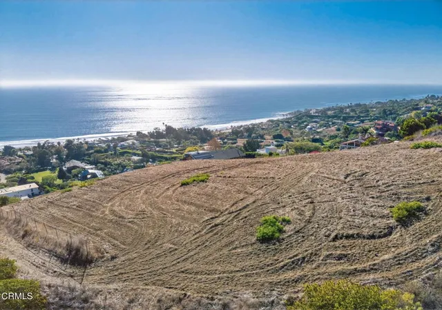 Homes for sale in Malibu, CA | 31001 Bailard Rd, Malibu, CA 90265 | MLS# V1-33305
