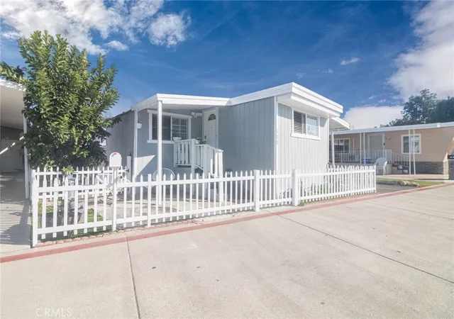 Homes for sale in Tustin, CA | 133 S De Soto, Tustin, CA 92780 | MLS# IV25257879