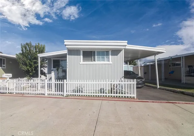 Homes for sale in Tustin, CA | 133 S De Soto, Tustin, CA 92780 | MLS# IV25257879