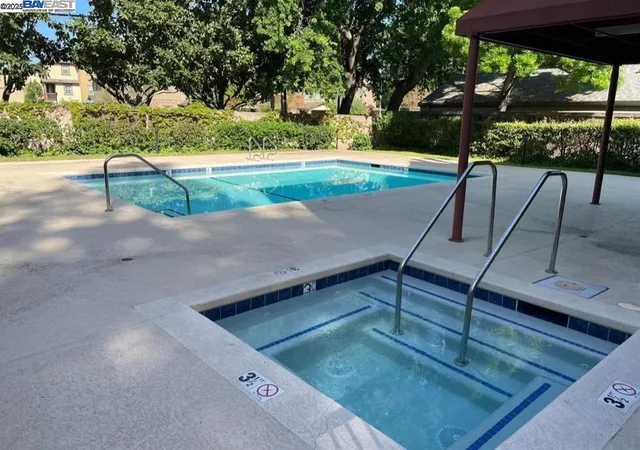 5th image of 1310 Walden Rd, Walnut Creek, CA 94597