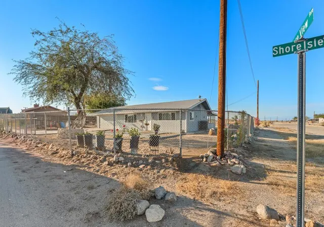 Photo 3 of Single family home for sale at 2497 Shore Isle Ave, Thermal, CA 92274 | MLS# 219138554DA | Listing updated on 2025-12-17