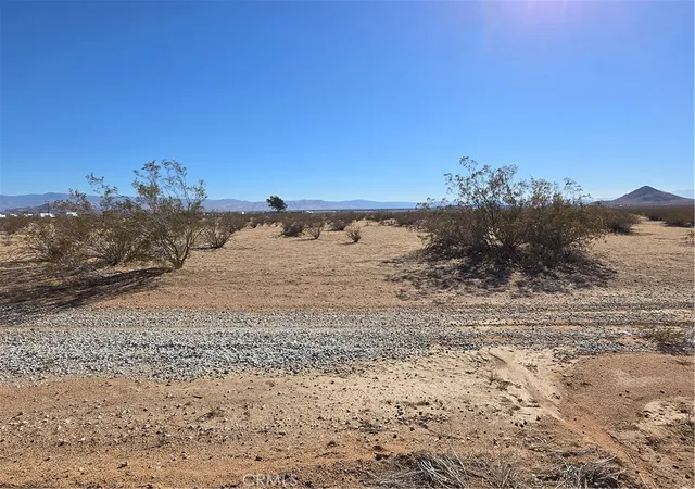 Photo 2 of Land for sale at 0 Dunsmuir St, Apple Valley, CA 92307 | MLS# RS25257749 | Listing updated on 2026-03-20