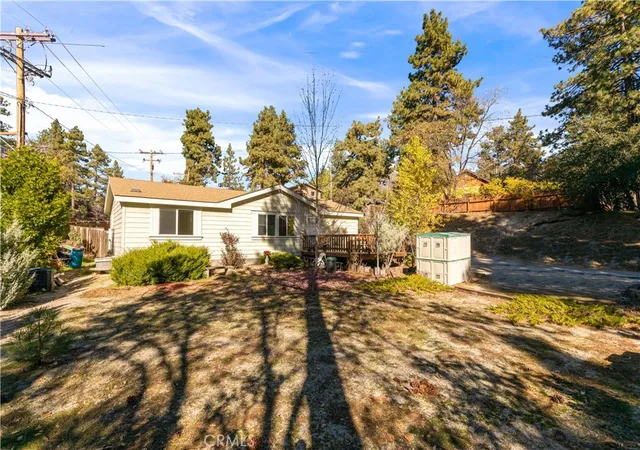 Photo 4 of Single family home for sale at 23700 Clement Way, Idyllwild, CA 92549 | MLS# SW25257723 | Listing updated on 2026-05-10