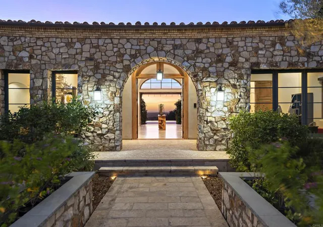 1st image of 8114 Sendero De La Pradera, San Diego, CA 92127 | MLS# NDP2510734