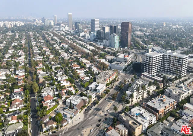 Homes for sale in Beverly Hills, CA | 125 N Gale Dr #205, Beverly Hills, CA 90211 | MLS# 25617801