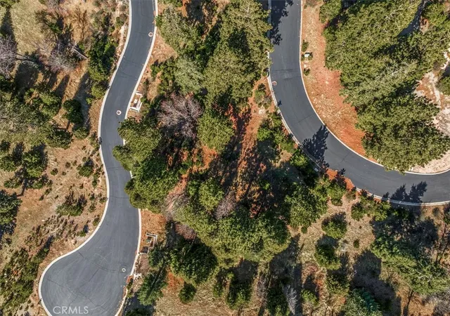 1st image of 109 Mill Pond, Lake Arrowhead, CA 92352 | MLS# OC25258276