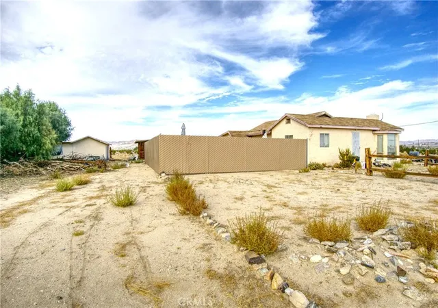 2nd image of 73510 Indian, 29 Palms, CA 92277 | MLS# JT25258571