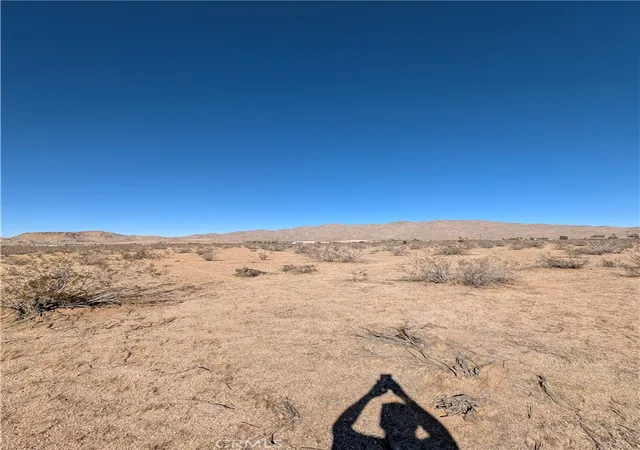Photo 4 of Land for sale at 0 Milpas Dr, Apple Valley, CA 92308 | MLS# TR25257334 | Listing updated on 2026-10-30