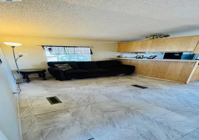 Photo 3 of Manufactured home for sale at 2399 E 14Th, San Leandro, CA 94577 | MLS# 41117241 | Listing updated on 2026-09-29