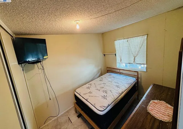 Photo 4 of Manufactured home for sale at 2399 E 14Th, San Leandro, CA 94577 | MLS# 41117241 | Listing updated on 2026-09-29