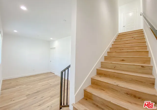 4th image of 6754 W 86Th Pl, Los Angeles, CA 90045 | MLS# 25617715