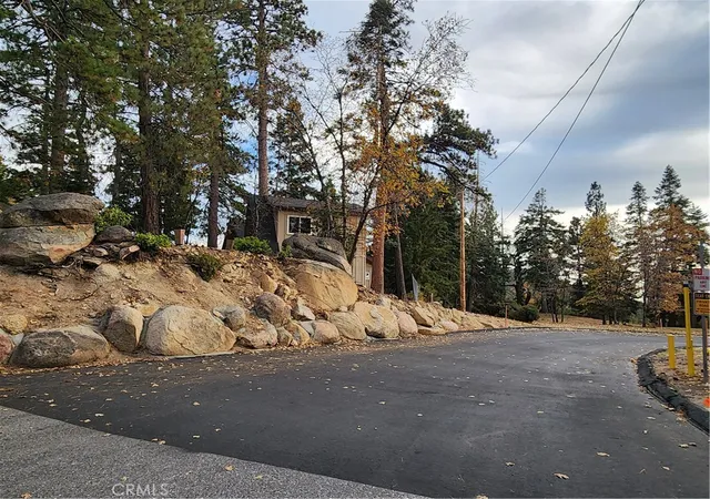 Homes for sale in Running Springs, CA | 32240 Whisper, Running Springs, CA 92382 | MLS# HD25258985
