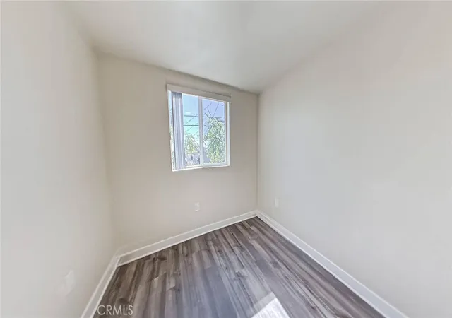 15th image of 630 W 79th, Los Angeles, CA 90044 | MLS# CV25259038