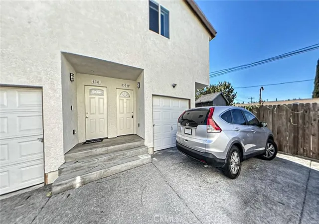 5th image of 630 W 79Th, Los Angeles, CA 90044 | MLS# CV25259038