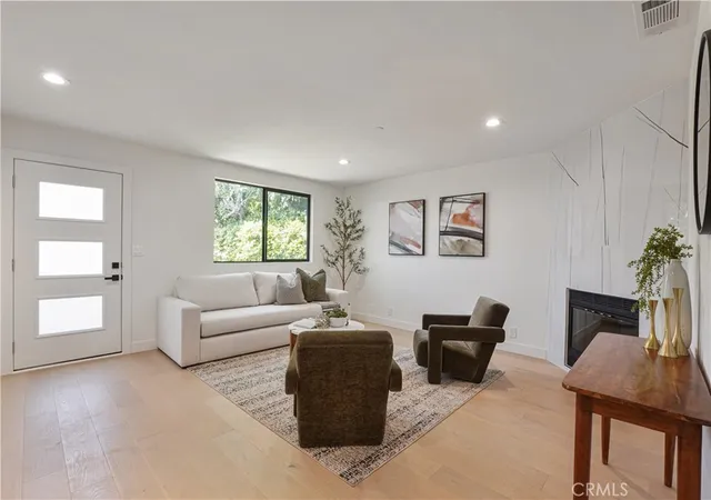 Homes for sale in Los Angeles, CA | 3560 Lavell, Los Angeles, CA 90065 | MLS# RS25259819