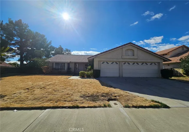1st image of 2002 Willowbrook, Palmdale, CA 93551 | MLS# SW25253897