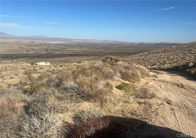 Photo 4 of Land for sale at 28138 Oriole, Lucerne Valley, CA 92356 | MLS# HD25260191 | Listing updated on 2026-05-27