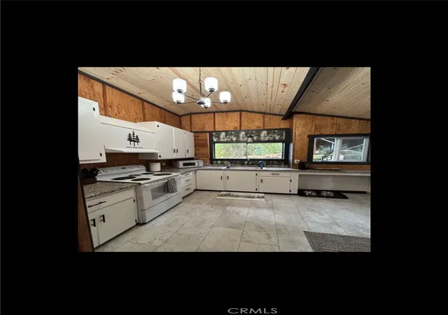 Homes for sale in Cobb, CA | 16135 Bottle Rock Rd, Cobb, CA 95426 | MLS# LC25260172