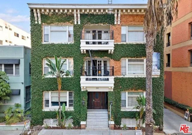 Homes for sale in Long Beach, CA | 330 Cedar Ave, Long Beach, CA 90802 | MLS# 25618923