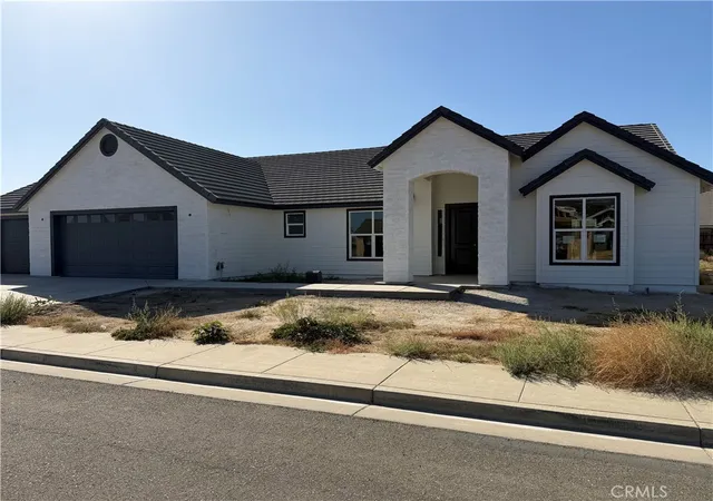 Photo 1 of Sale Pending at 464 Aaron Ct, Atwater, CA 95301 | MLS# MC25260693 | Listing updated on 2026-09-28