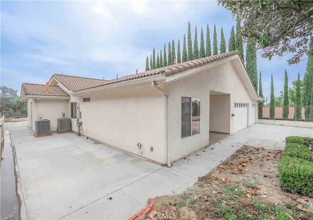 Homes for sale in Walnut, CA | 20232 Evening Breeze, Walnut, CA 91789 | MLS# PW25260676