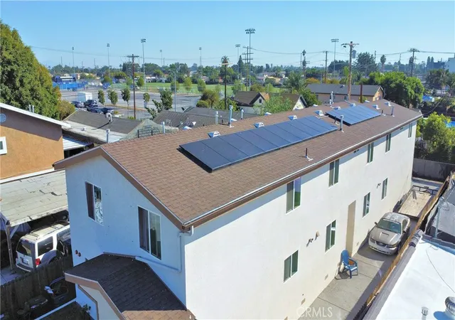 Photo 3 of House for sale at 1566 E 106th Street, Los Angeles, CA 90002 | MLS# CV25260577 | Listing updated on 2026-05-09