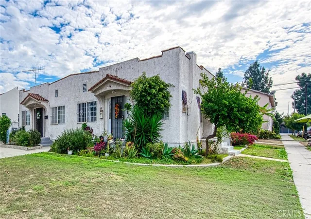 1st image of 3982 S Gramercy, Los Angeles, CA 90062 | MLS# PW25259008