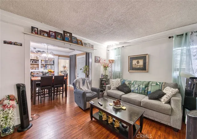 3rd image of 3982 S Gramercy, Los Angeles, CA 90062 | MLS# PW25259008