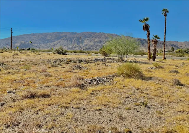 3rd image of 74517 Serrano, Twentynine Palms, CA 92277 | MLS# JT25259436