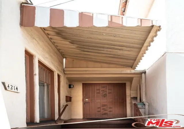 3rd image of 4214 W Slauson Ave, Los Angeles, CA 90043 | MLS# 25619151