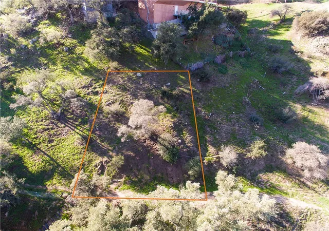 2nd image of 0 Undefined, Tujunga, CA 91042 | MLS# WS25261458