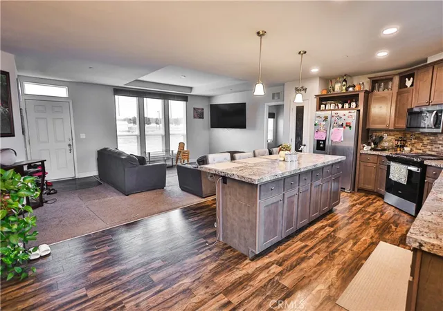 2nd image of 4210 Osborn Rd, Flournoy, CA 96029 | MLS# SN25254529