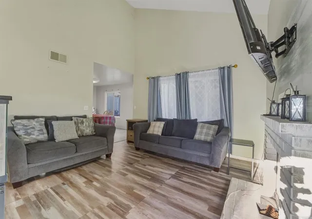 image of 320 Rolling Hills Ln, San Marcos, CA 92069 | MLS# NDP2510889