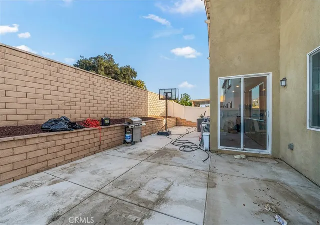 Homes for sale in Redlands, CA | 1744 Sunny Heights Ln, Redlands, CA 92374 | MLS# CV25259046