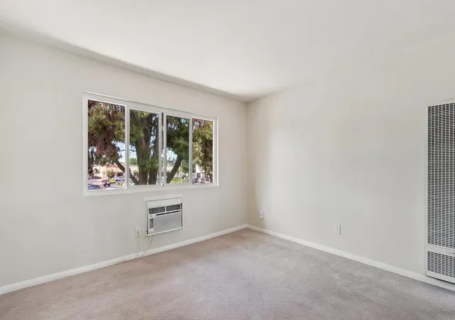 3rd image of 9379 Winter Gdns Blvd, Lakeside, CA 92040