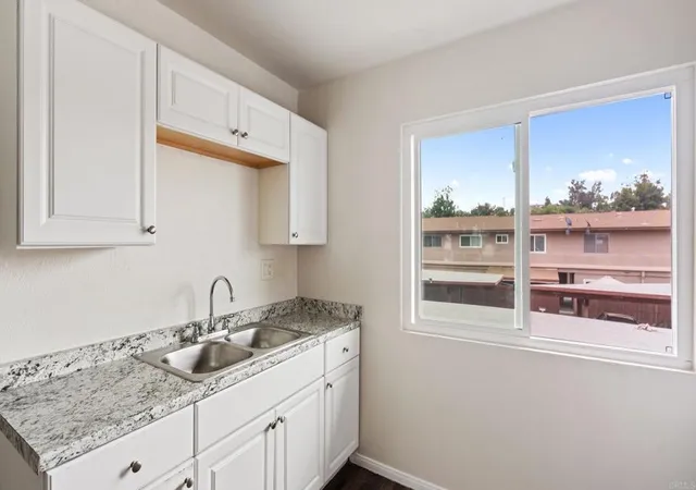 5th image of 9379 Winter Gdns Blvd, Lakeside, CA 92040