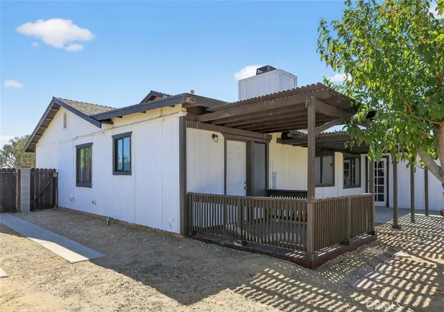 Photo 4 of Single family home for sale at 21101 Hacienda Blvd, California City, CA 93505 | MLS# SR25261881 | Listing updated on 2026-10-02