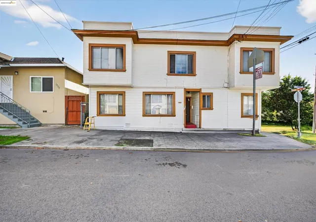 Photo 2 of Multi family home for sale at 2701 Grant Street, Berkeley, CA 94703 | MLS# 41117661 | Listing updated on 2026-05-09