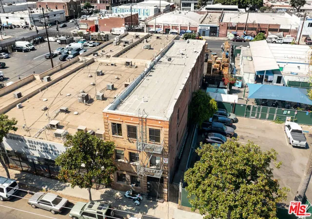 2nd image of 553 Stanford Ave, Los Angeles, CA 90013 | MLS# 25620269