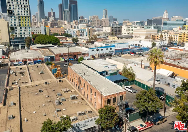 4th image of 553 Stanford Ave, Los Angeles, CA 90013 | MLS# 25620269