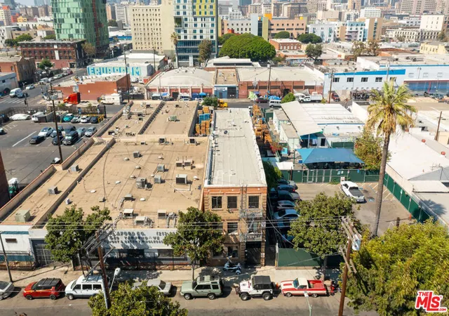 5th image of 553 Stanford Ave, Los Angeles, CA 90013 | MLS# 25620269