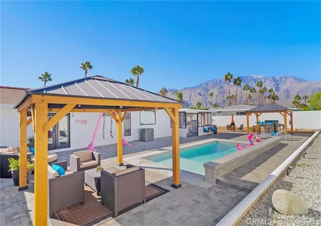 14th image of 2404 E Bellamy, Palm Springs, CA 92262 | MLS# DW25262725