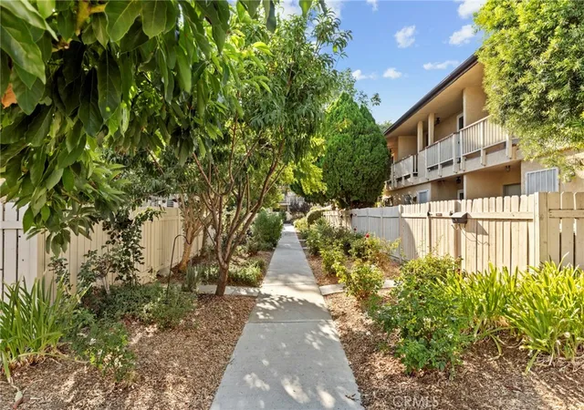 Homes for sale in Reseda, CA | 8031 Canby Ave #4, Reseda, CA 91335 | MLS# BB25262694