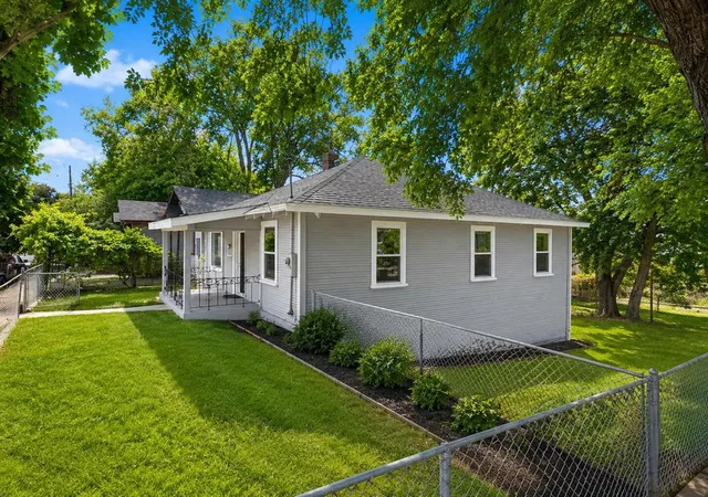 4th image of 40 Foss St, Susanville, CA 96130 | MLS# 219138973PS