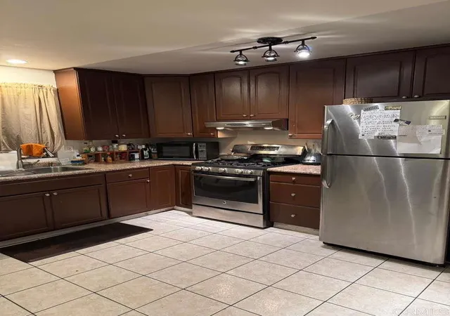3rd image of 1291 27Th St, San Diego, CA 92154 | MLS# PTP2508677