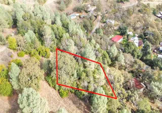 2nd image of 12636 Lakeview, Clearlake Oaks, CA 95423 | MLS# LC25262180