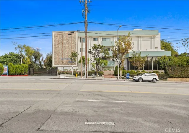 2nd image of 5000 S Centinela, Los Angeles, CA 90066