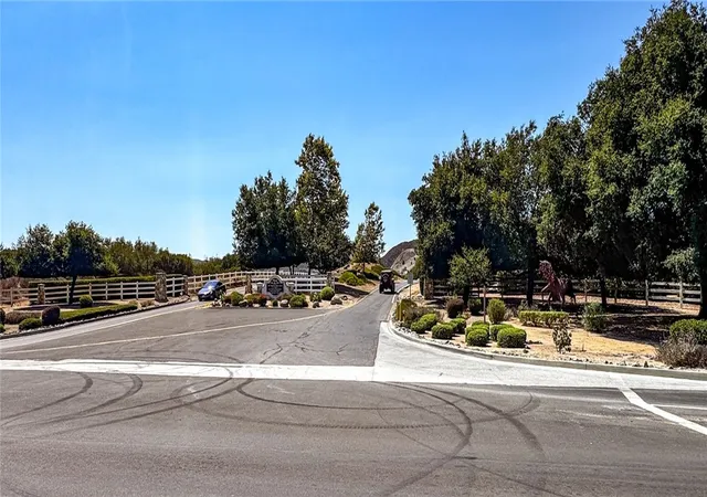 Homes for sale in Murrieta, CA | 20242 Avenida De Los Arboles, Murrieta, CA 92652 | MLS# OC25228097